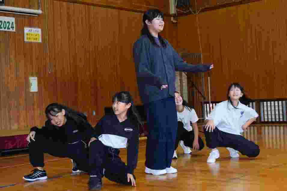 亀小ダンスクラブ2